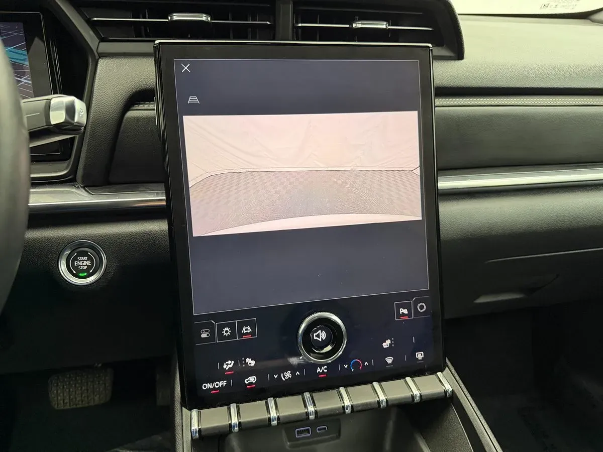 GMC Terrain photo 20