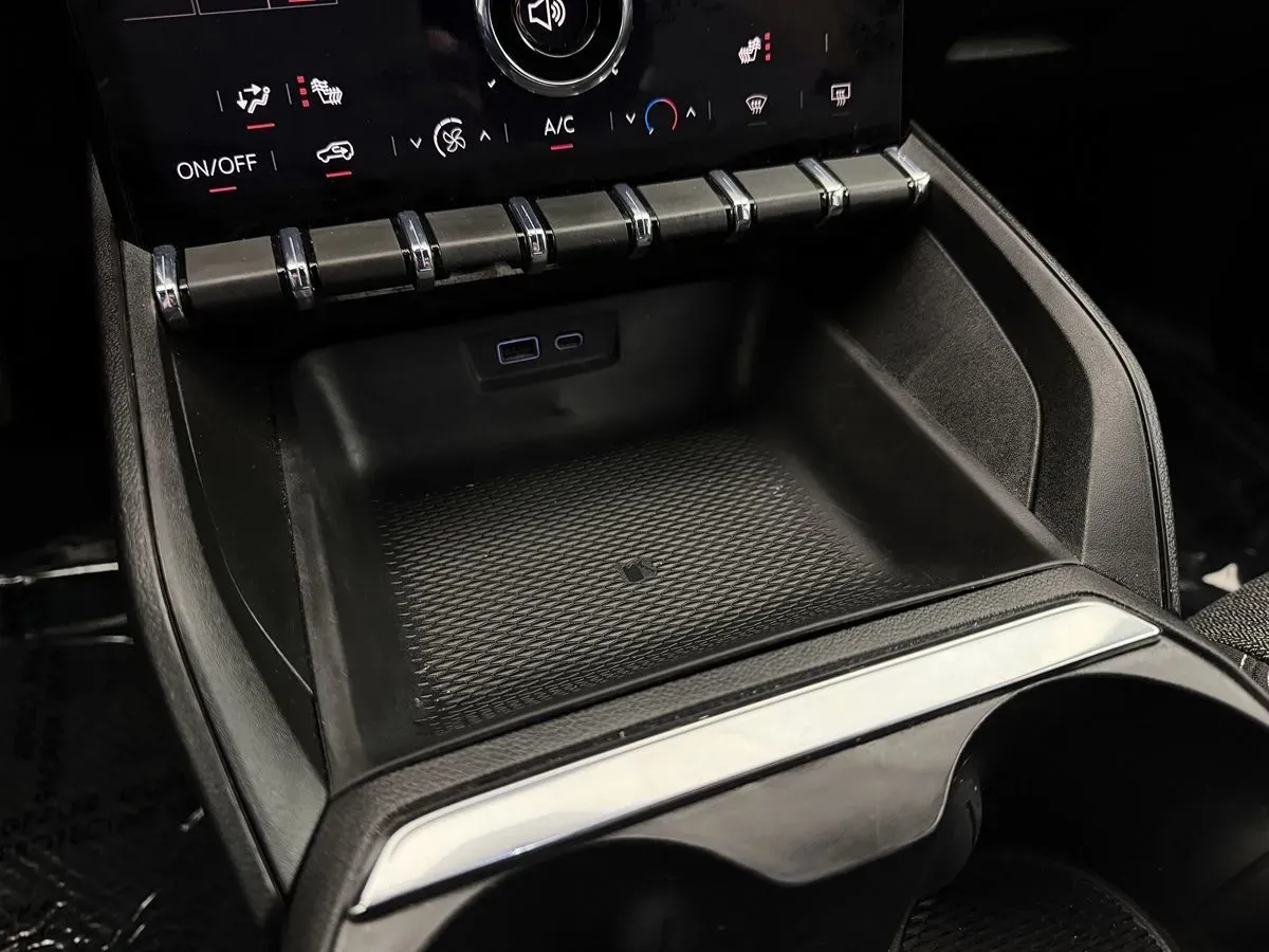 GMC Terrain photo 24