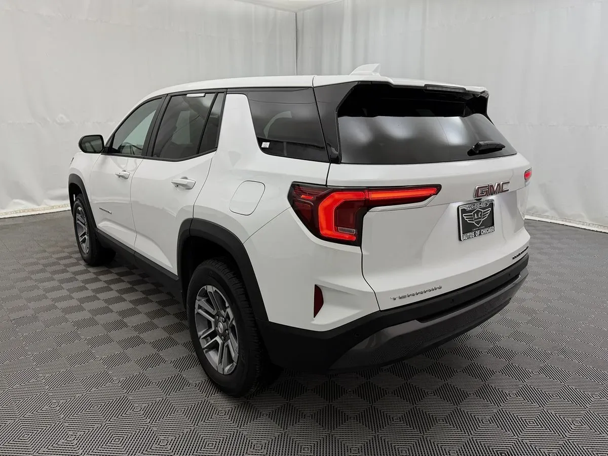 GMC Terrain photo 5