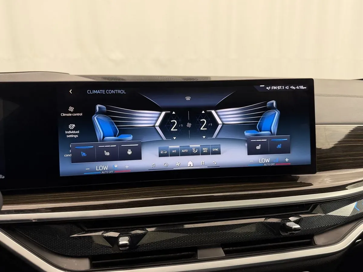 BMW X6 photo 52