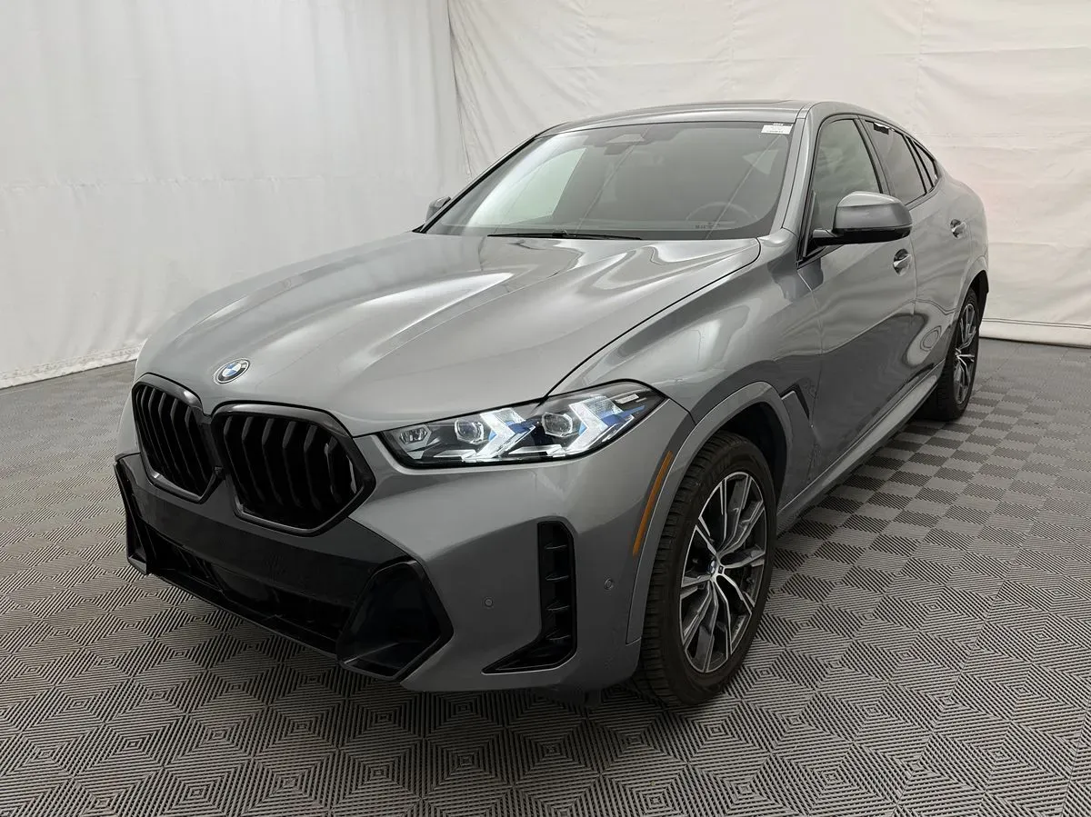 BMW X6 photo 2