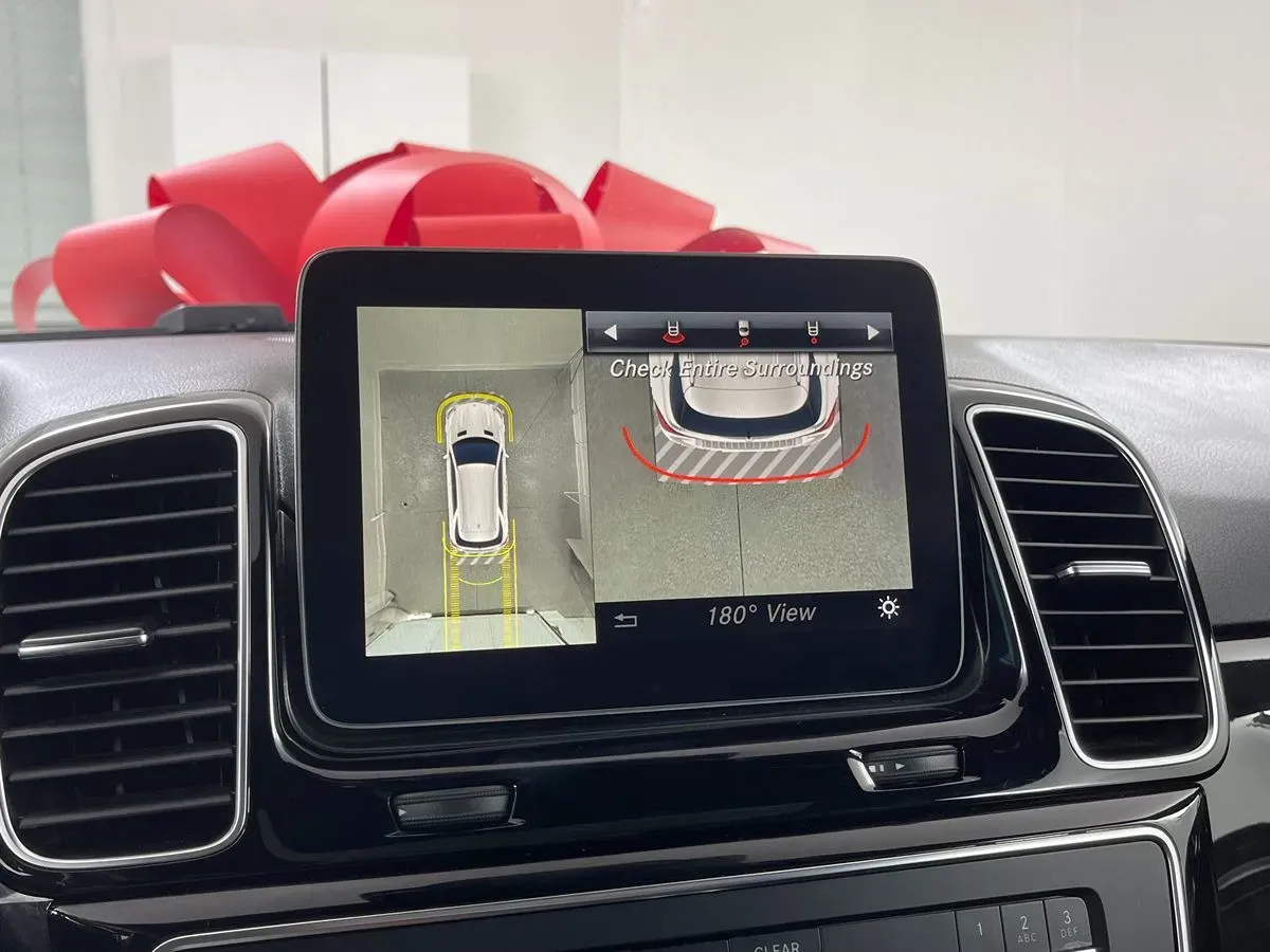 Mercedes-Benz GLE photo 20