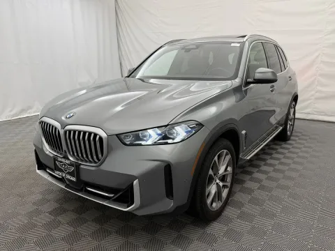 Photos of 2024 BMW X5 sDrive40i for sale in Arlington Heights, IL at Autos of Chicago