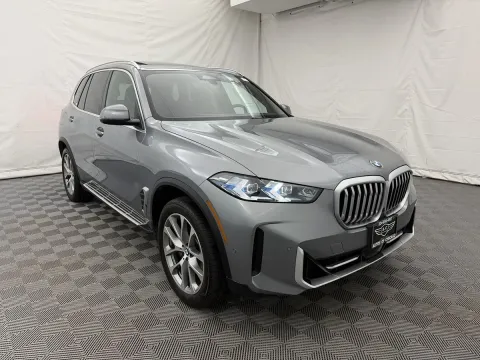 Another view of 2024 BMW X5 sDrive40i for sale in Arlington Heights, IL at Autos of Chicago