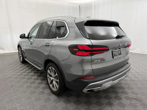 More photos of 2024 BMW X5 sDrive40i at Autos of Chicago, IL