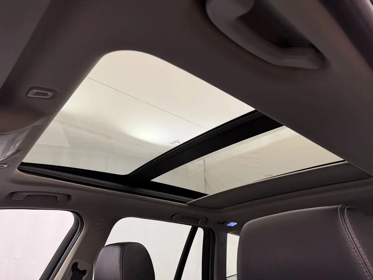 BMW X3 photo 9