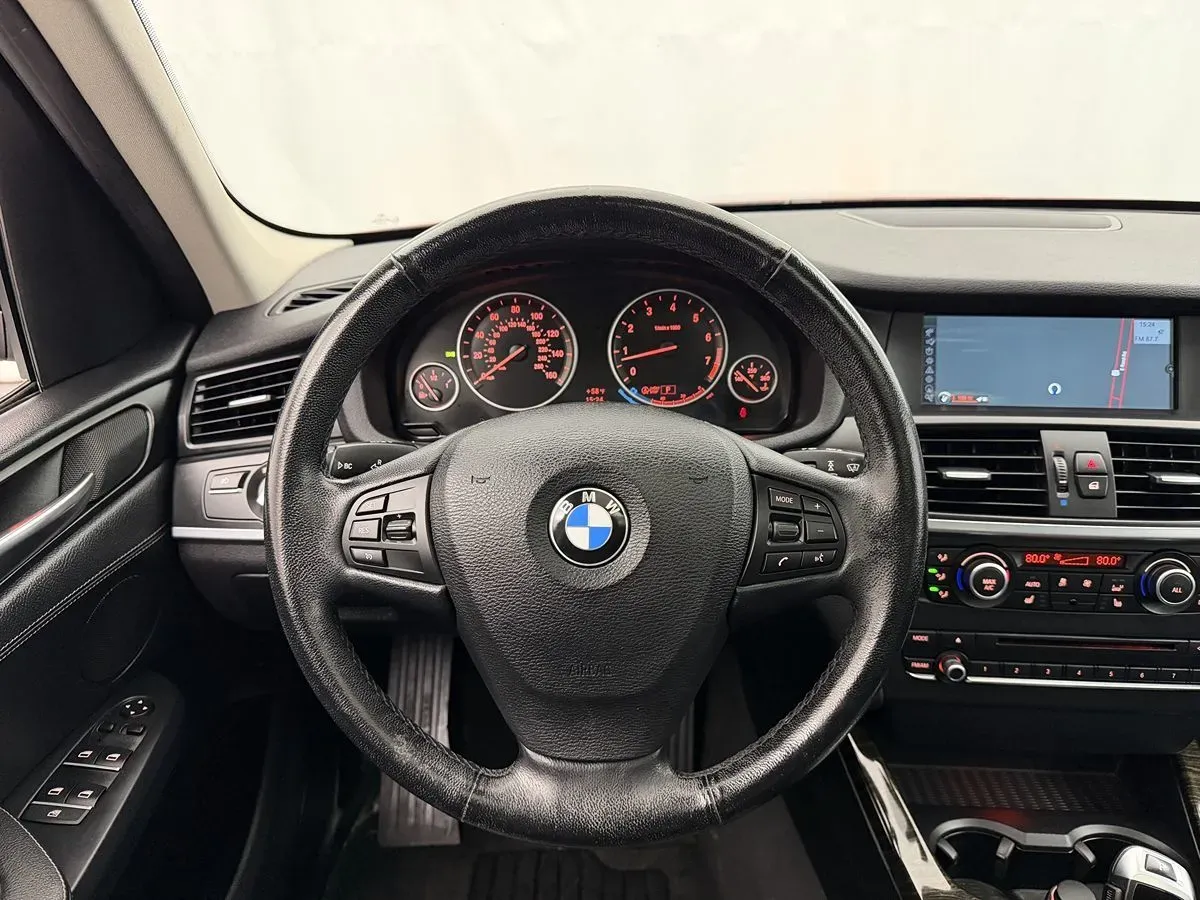 BMW X3 photo 11