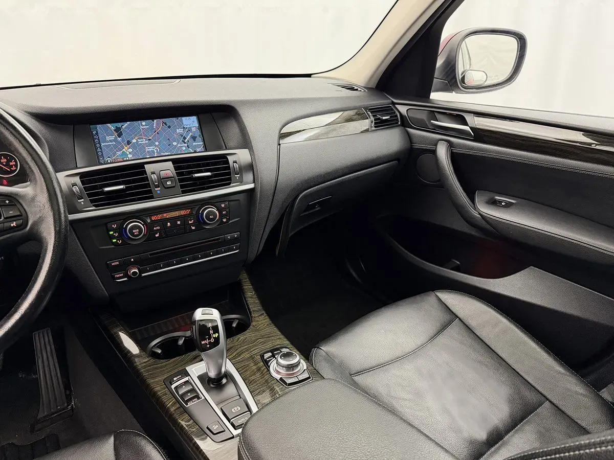BMW X3 photo 14