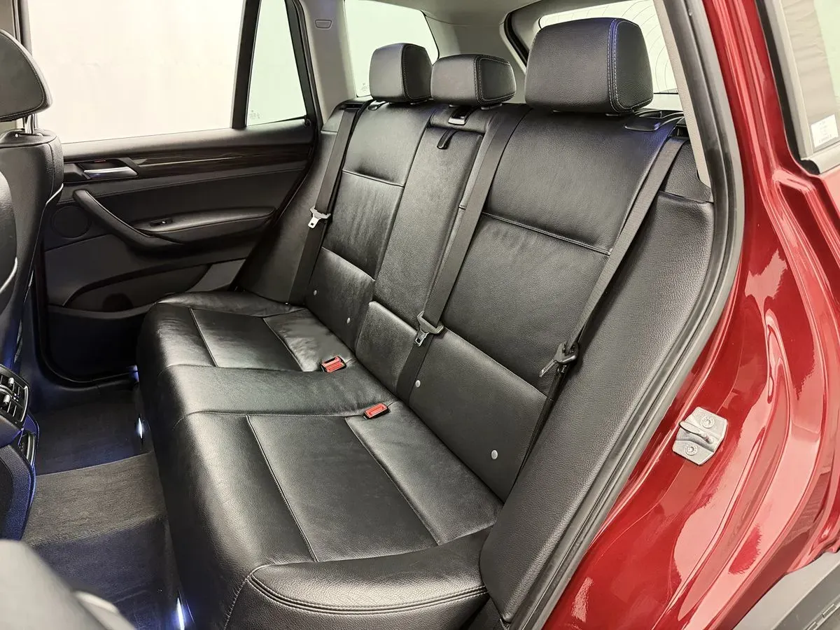 BMW X3 photo 24
