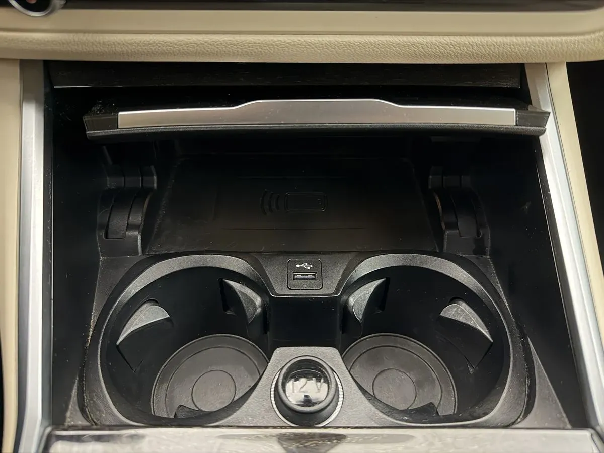 BMW 3 Series photo 27