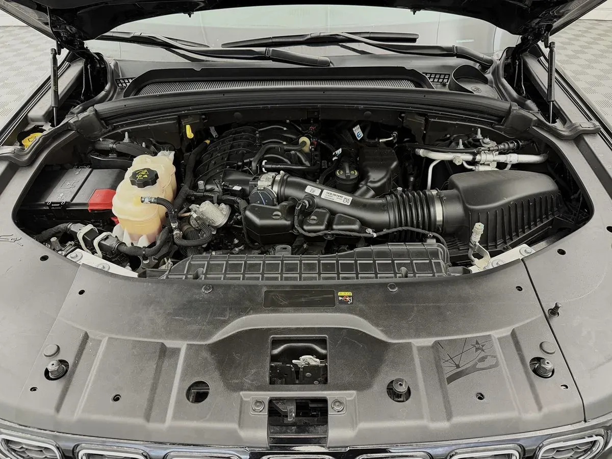 Jeep Grand Cherokee photo 41