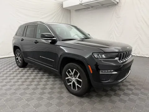 Another view of 2024 Jeep Grand Cherokee Limited for sale in Arlington Heights, IL at Autos of Chicago