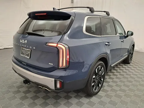 More photos of 2024 Kia Telluride SX at Autos of Chicago, IL