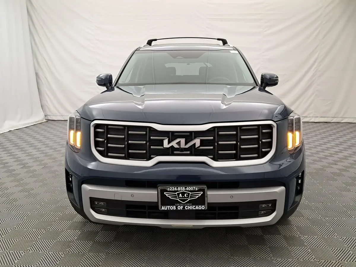 Kia Telluride photo 2