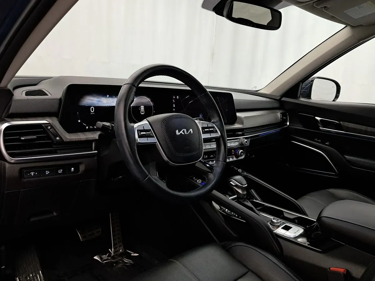 Kia Telluride photo 8