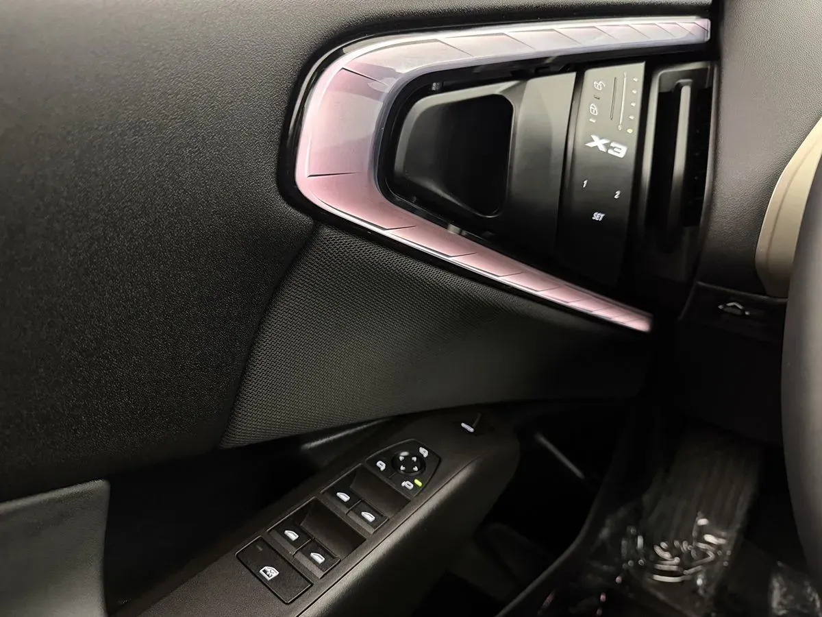 BMW X3 photo 14