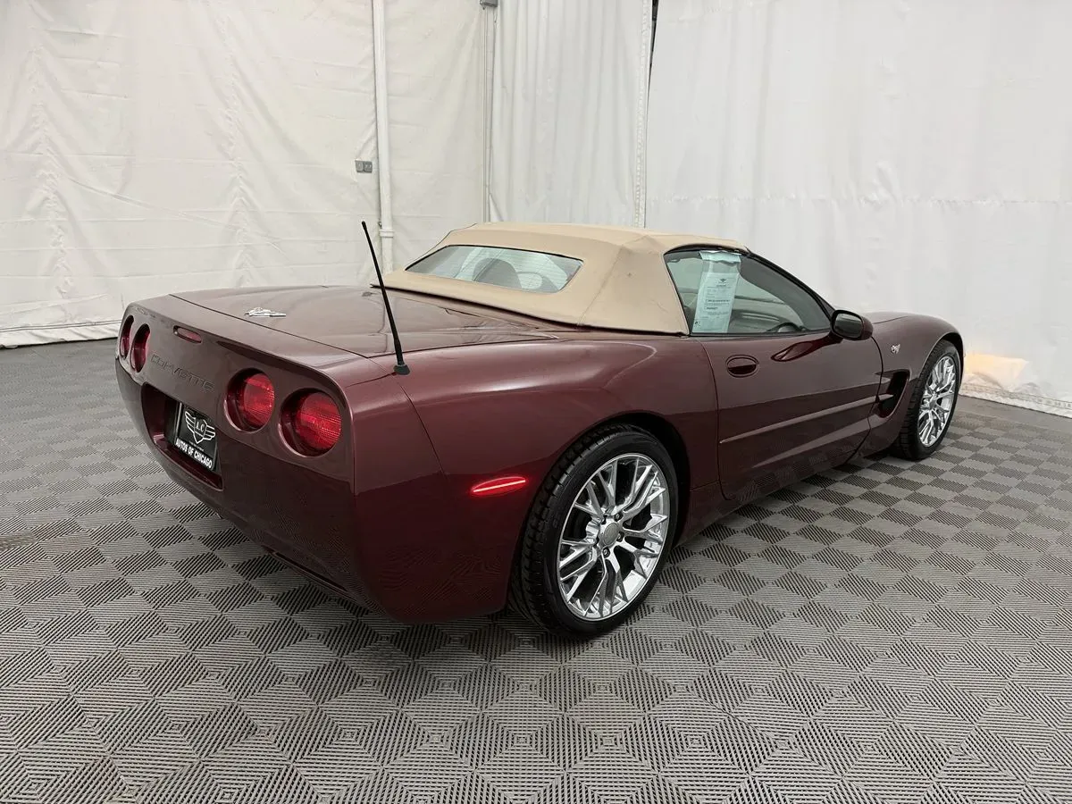 Chevrolet Corvette photo 5