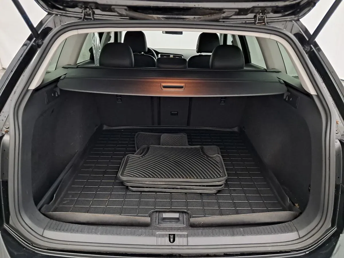 Volkswagen Golf Alltrack photo 21