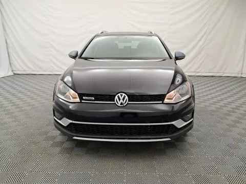 Photos of 2017 Volkswagen Golf Alltrack SEL for sale in Arlington Heights, IL at Autos of Chicago