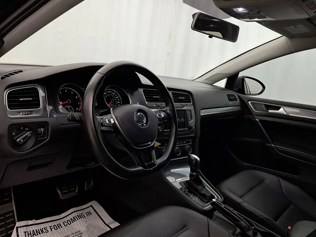 Volkswagen Golf Alltrack photo 7