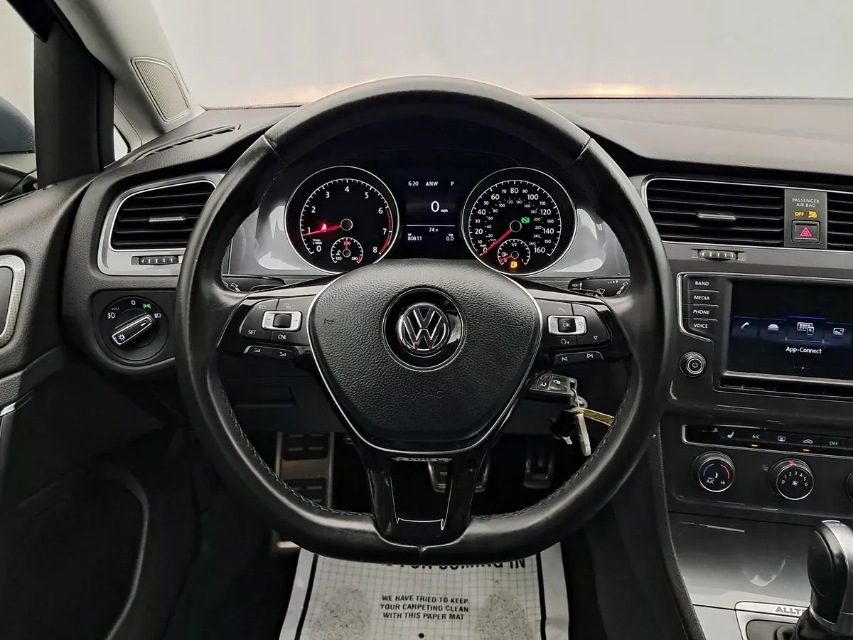 Volkswagen Golf Alltrack photo 9