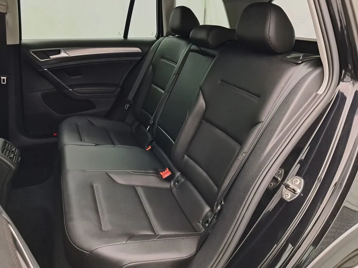 Volkswagen Golf Alltrack photo 18