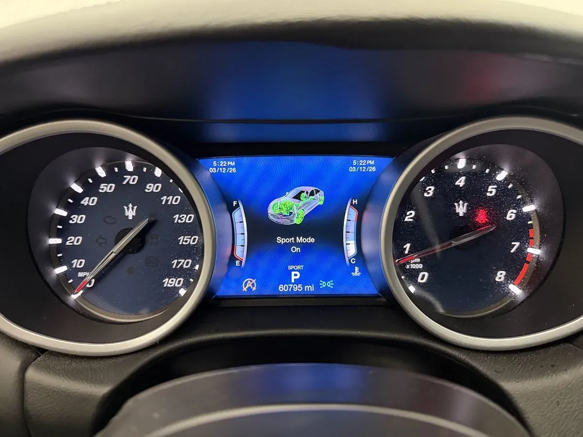 Maserati Ghibli photo 12