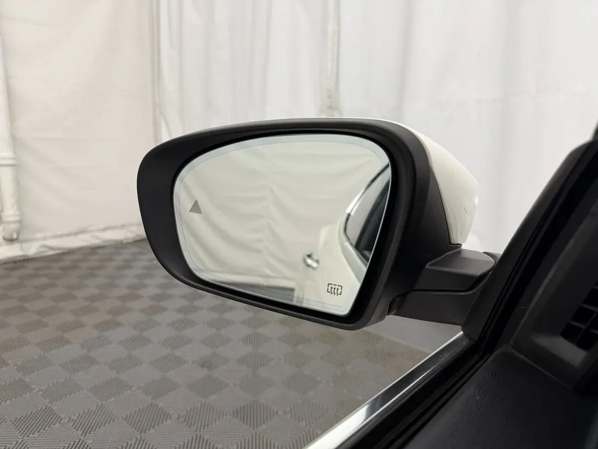 Maserati Ghibli photo 15