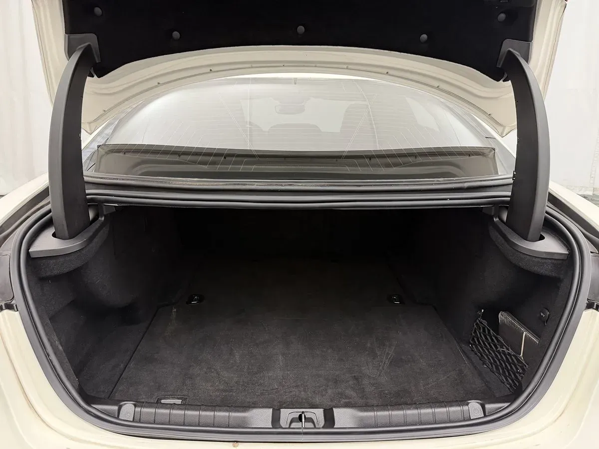 Maserati Ghibli photo 27