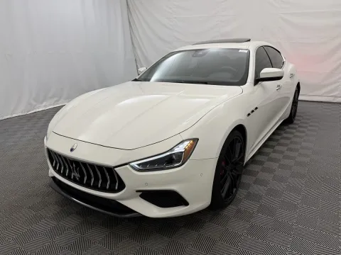 Photos of 2019 Maserati Ghibli S GranSport for sale in Arlington Heights, IL at Autos of Chicago