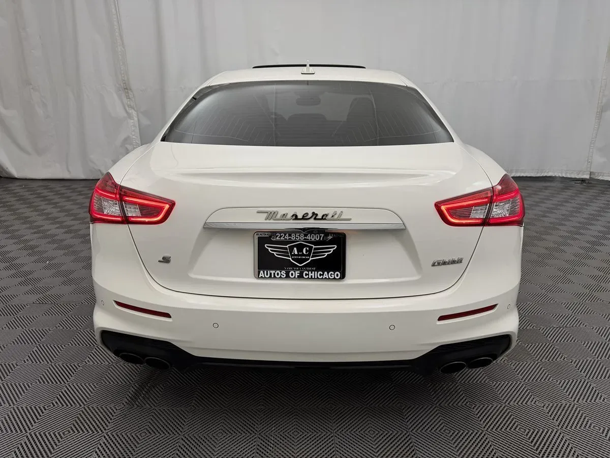 Maserati Ghibli photo 6