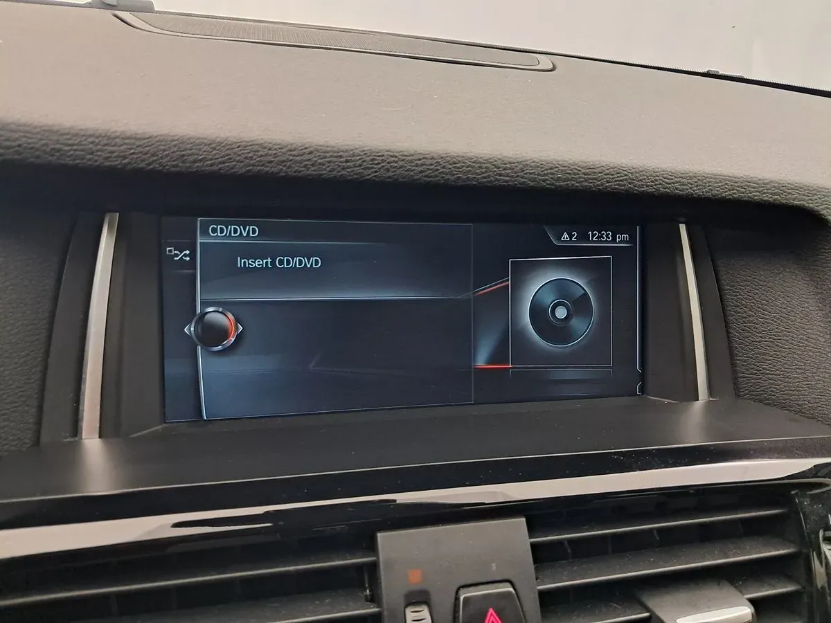 BMW X4 photo 35