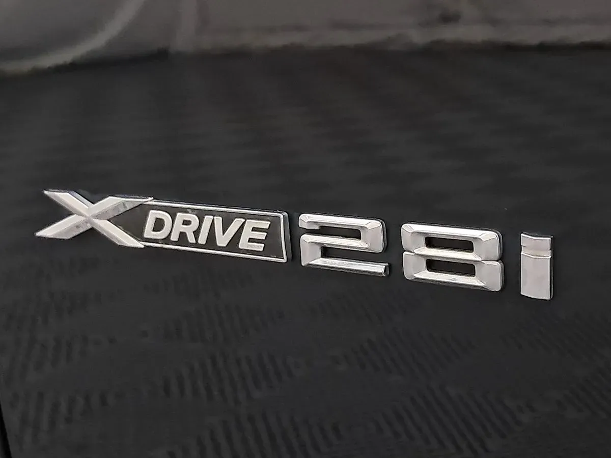 BMW X4 photo 6