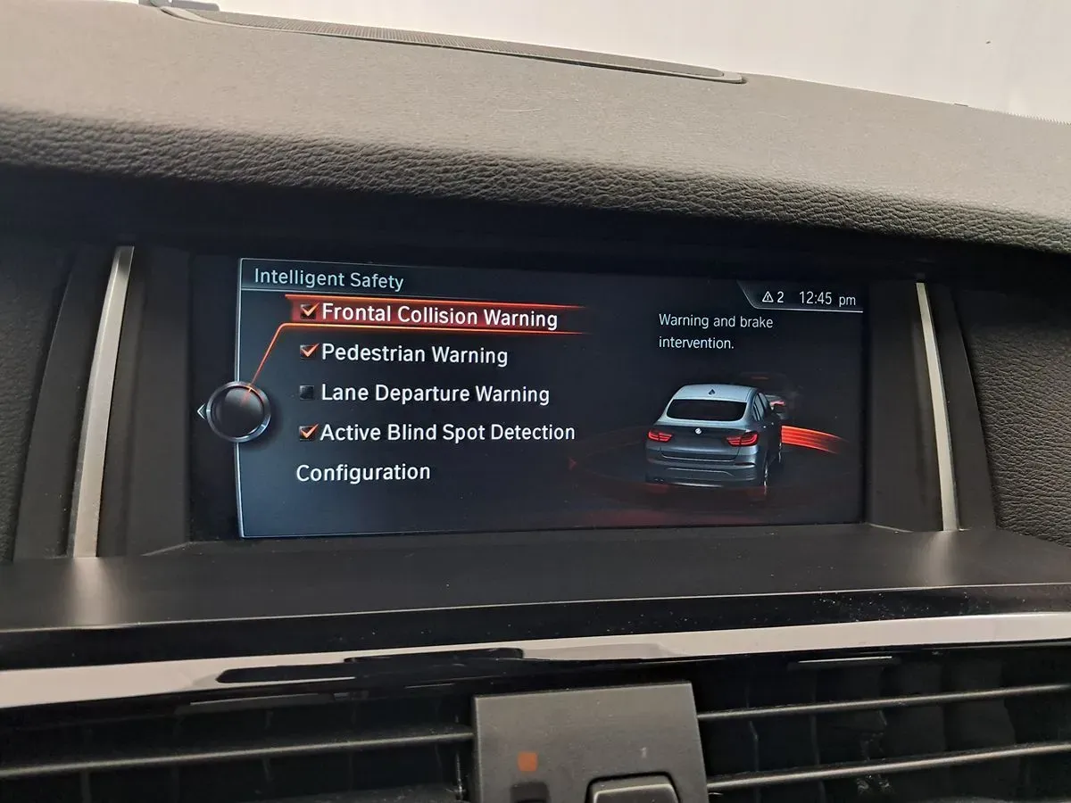 BMW X4 photo 16