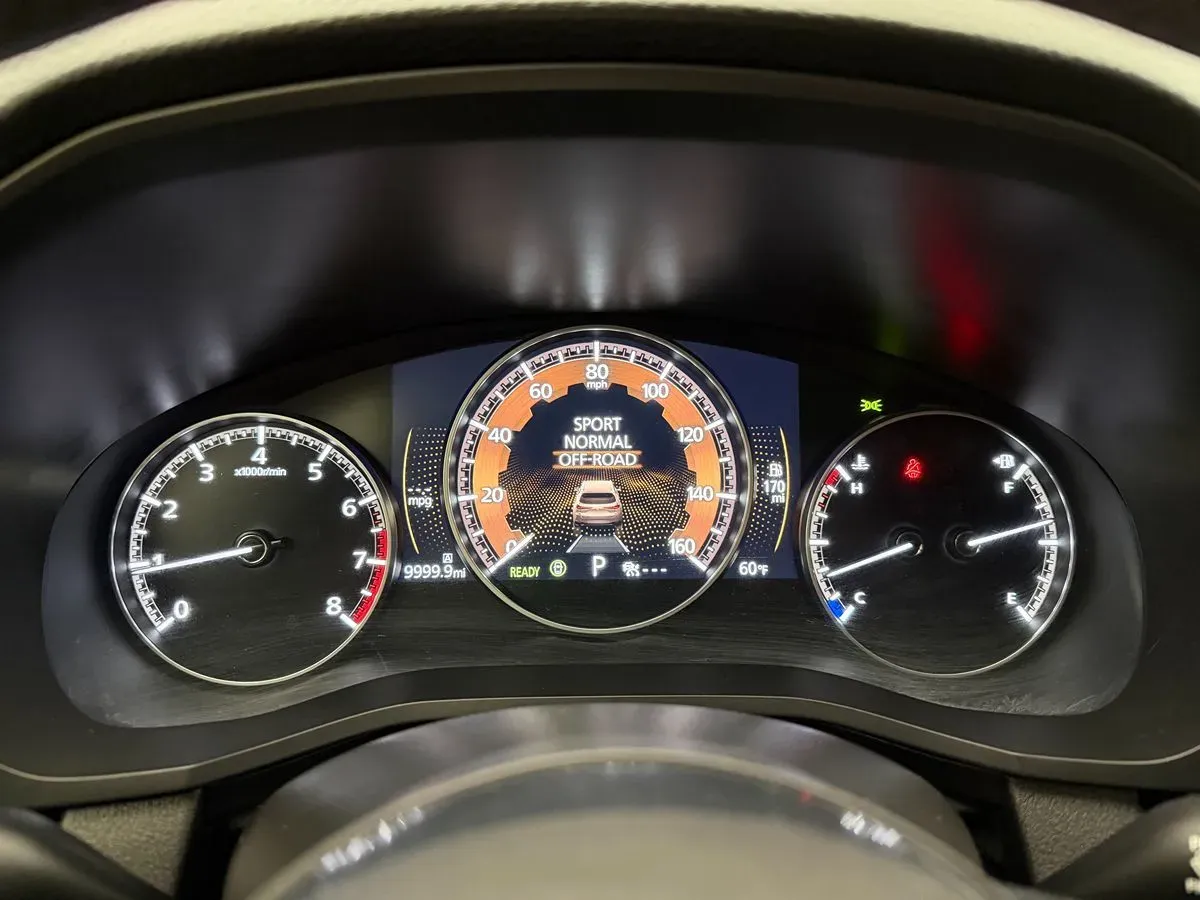 Mazda CX-90 photo 11