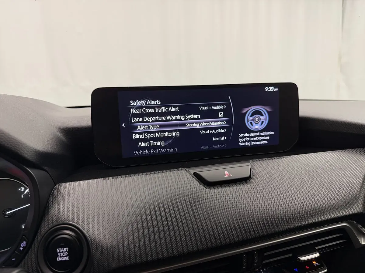 Mazda CX-90 photo 21