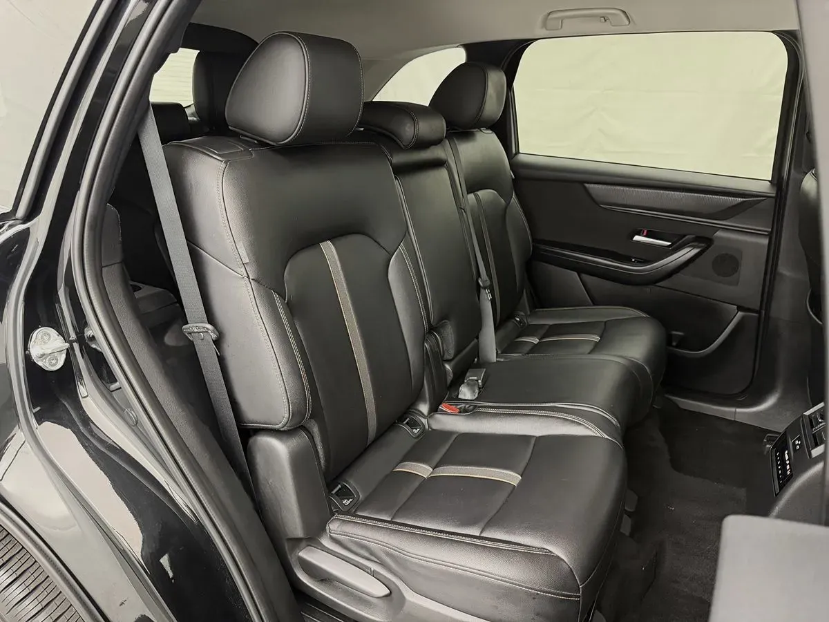 Mazda CX-90 photo 38