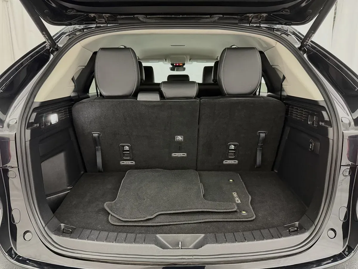 Mazda CX-90 photo 42