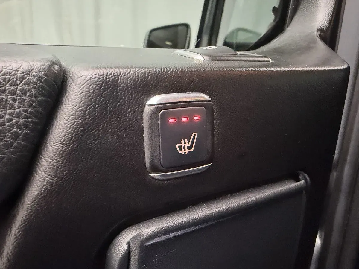 Mercedes-Benz G-Class photo 35
