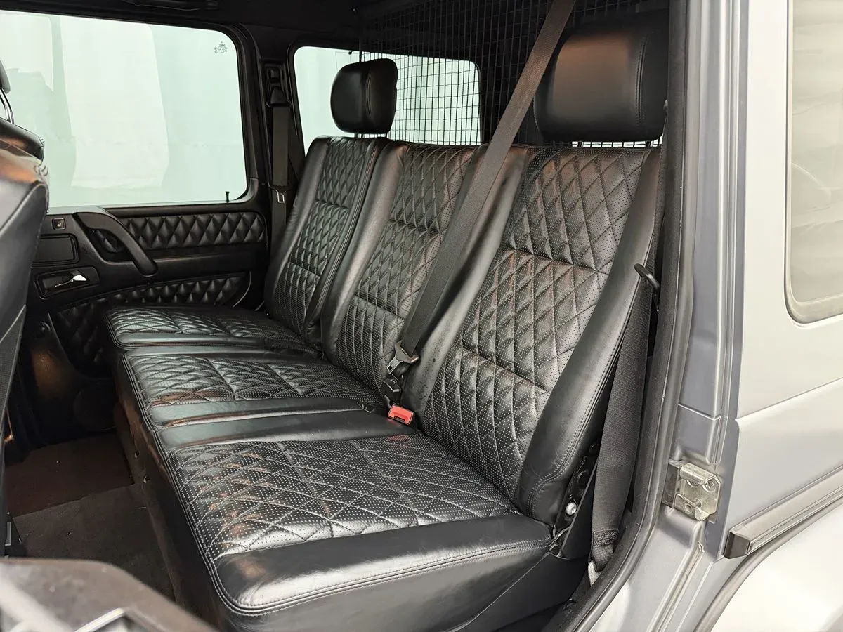 Mercedes-Benz G-Class photo 32