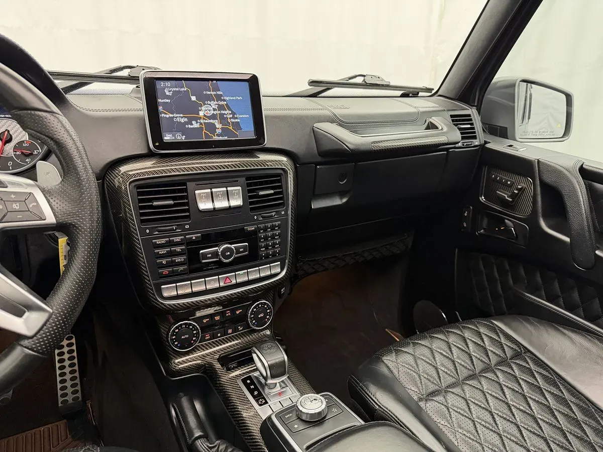 Mercedes-Benz G-Class photo 22
