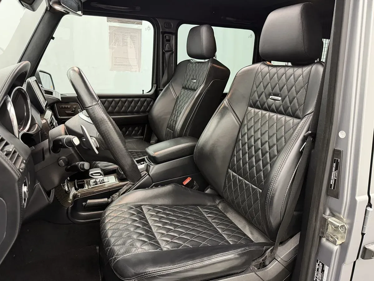 Mercedes-Benz G-Class photo 12