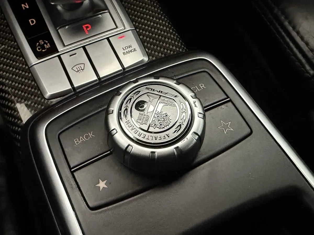 Mercedes-Benz G-Class photo 31
