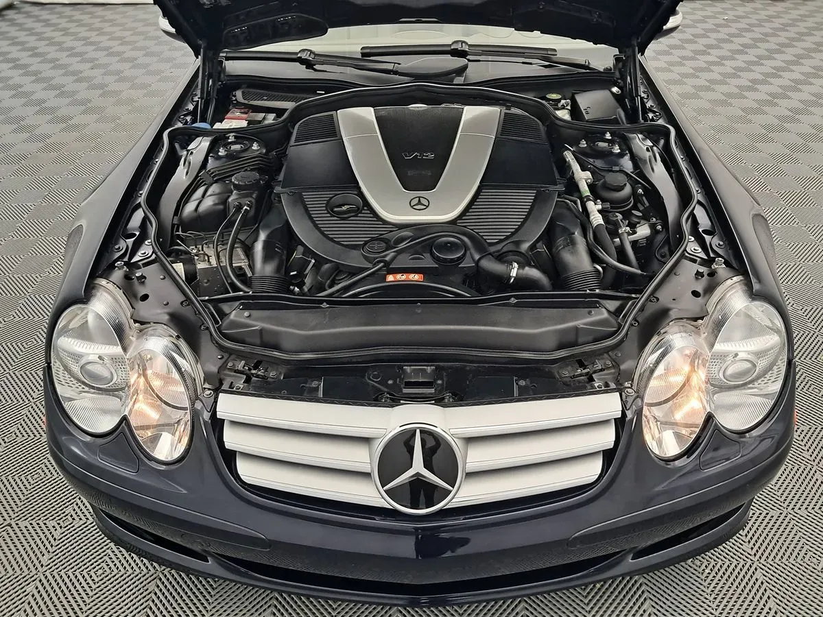 Mercedes-Benz SL-Class photo 45