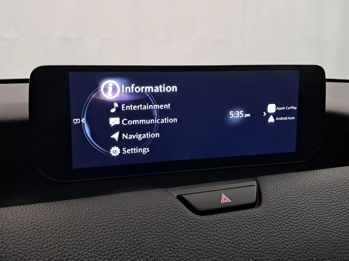 Mazda CX-90 photo 45