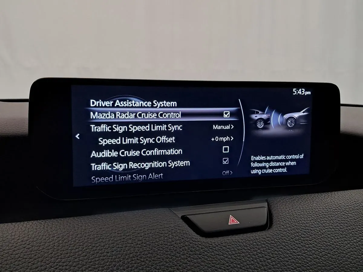 Mazda CX-90 photo 19