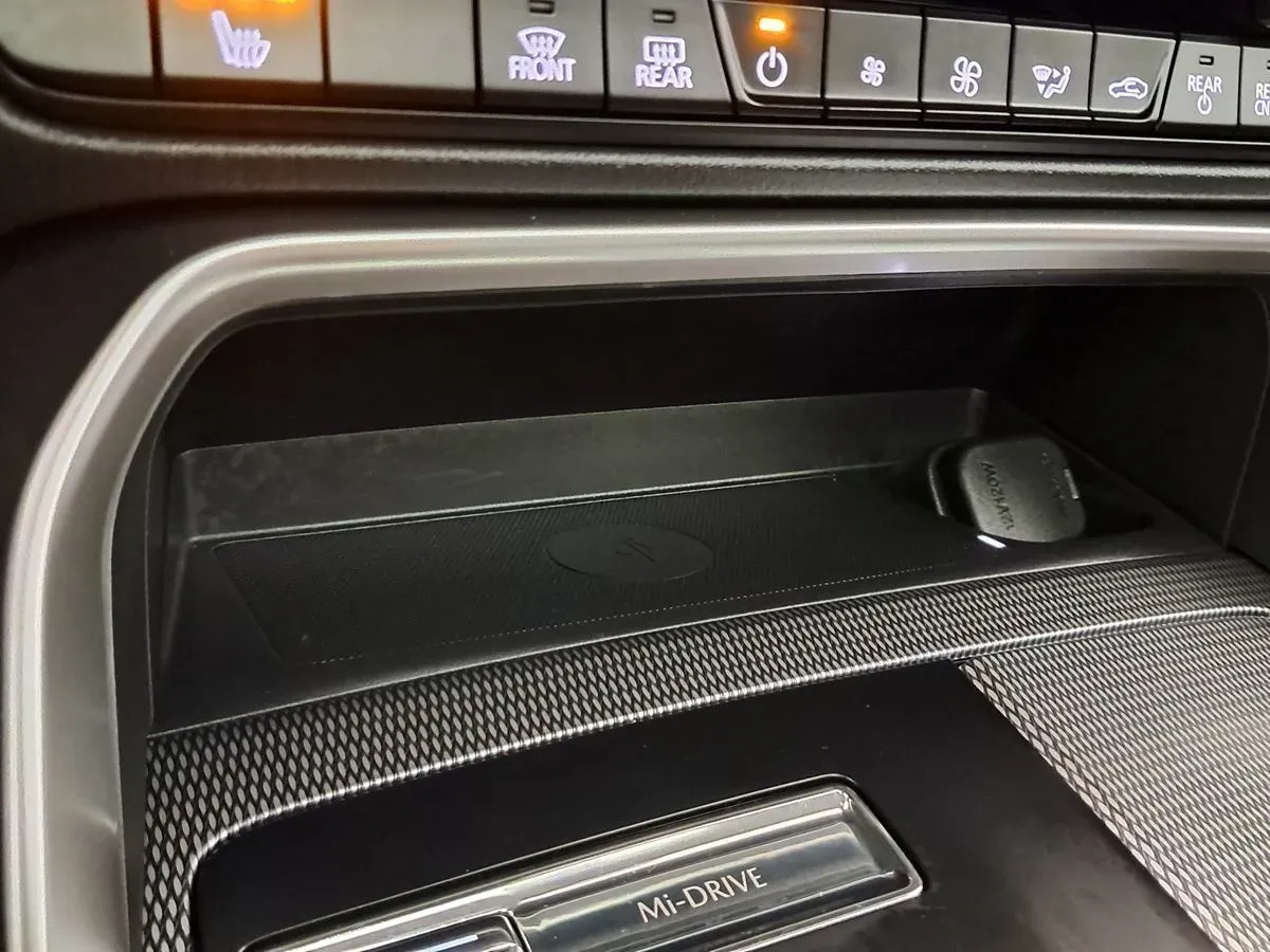 Mazda CX-90 photo 48