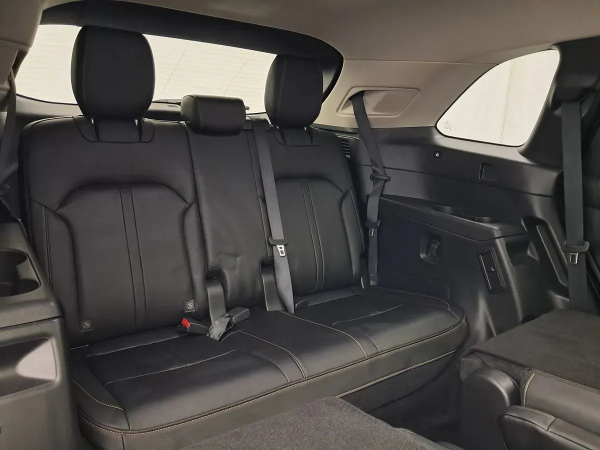 Mazda CX-90 photo 57