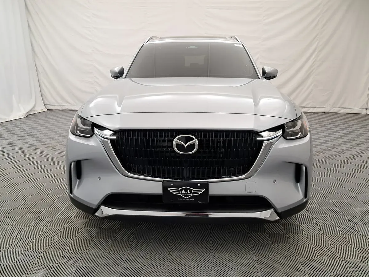 Mazda CX-90 photo 2