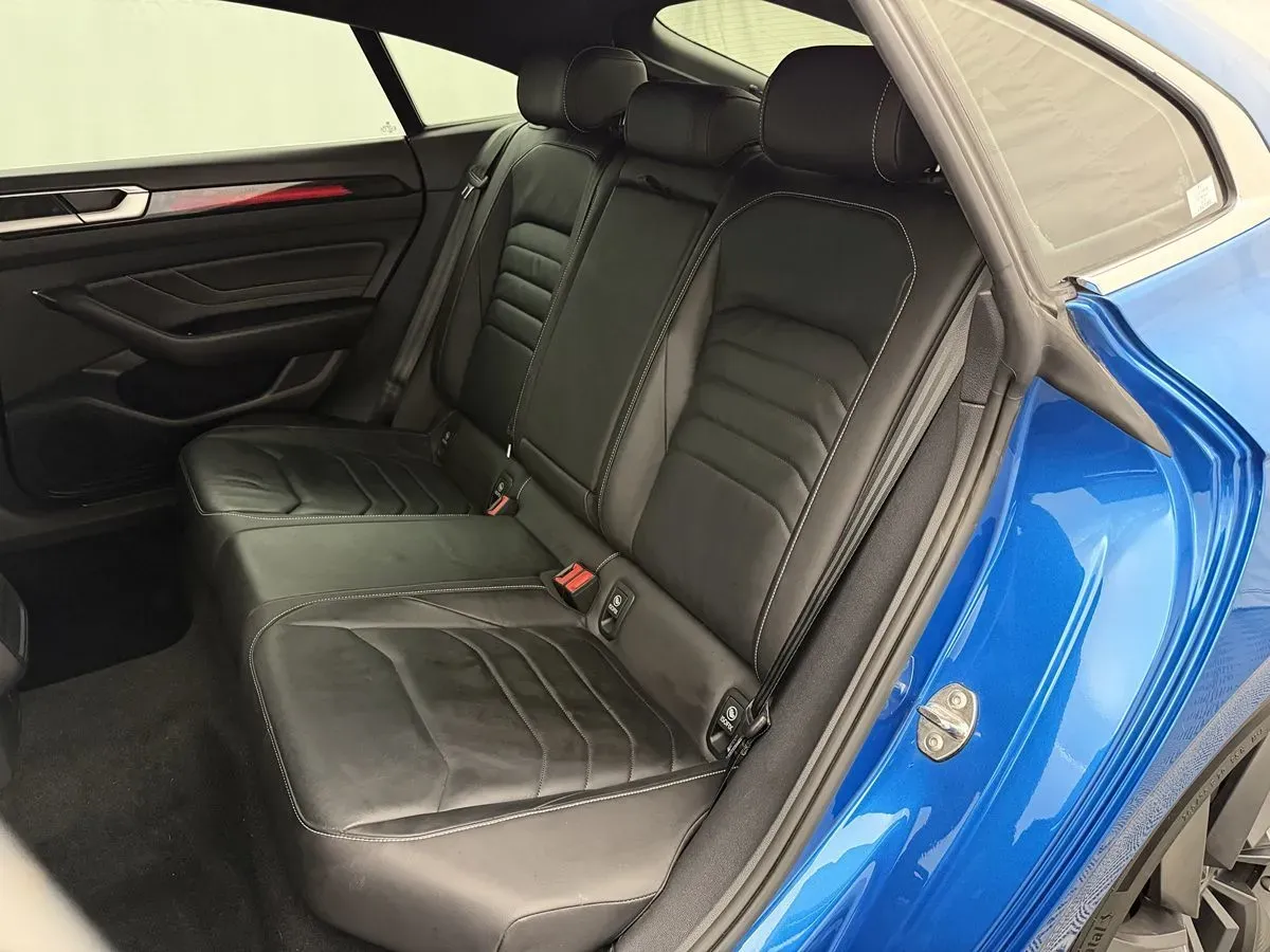 Volkswagen Arteon photo 32